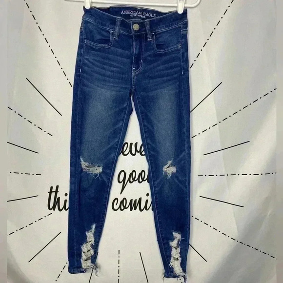 America Eagle Distressed Next Level Stretch X Crop Jegging - Picture 2 of 9